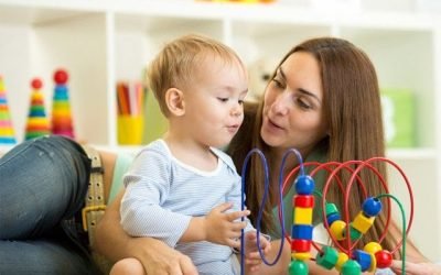 Guia Completo: Sinais de Alerta no Desenvolvimento da Fala (0-2 Anos)